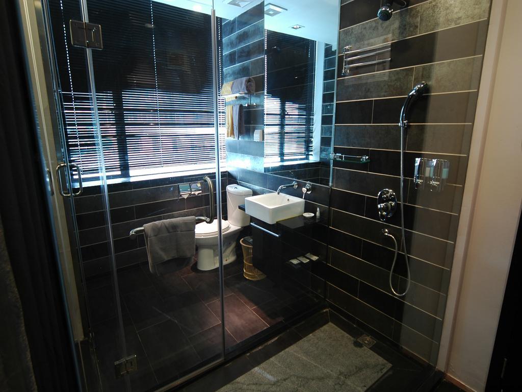 Fx Hotel Xujiahui - Shanghai Stadium Branch ภายนอก รูปภาพ