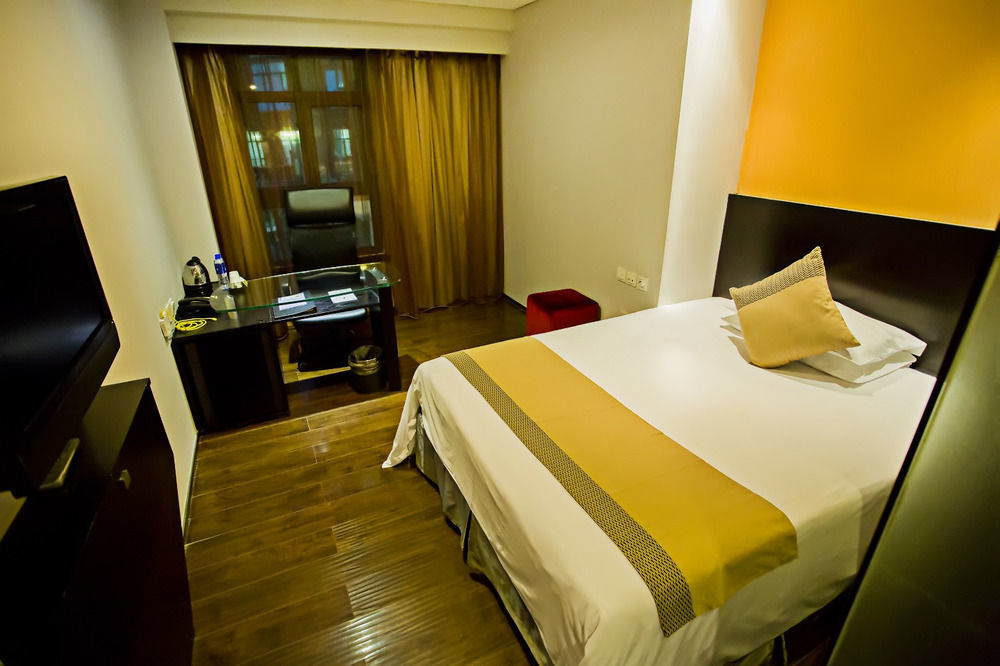 Fx Hotel Xujiahui - Shanghai Stadium Branch ภายนอก รูปภาพ