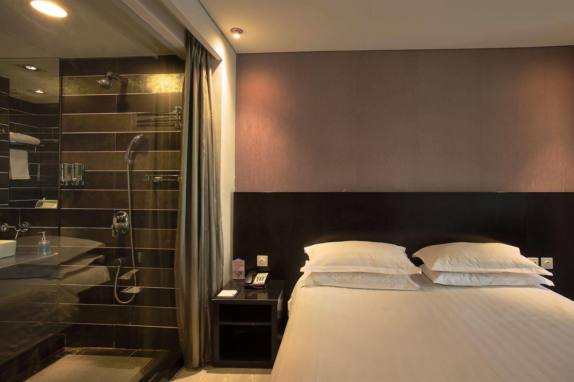 Fx Hotel Xujiahui - Shanghai Stadium Branch ภายนอก รูปภาพ