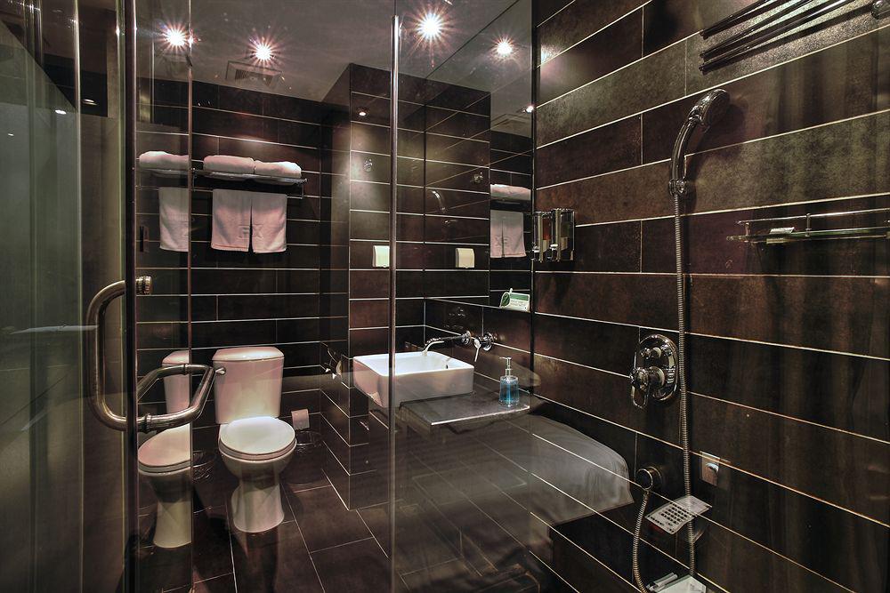 Fx Hotel Xujiahui - Shanghai Stadium Branch ภายนอก รูปภาพ